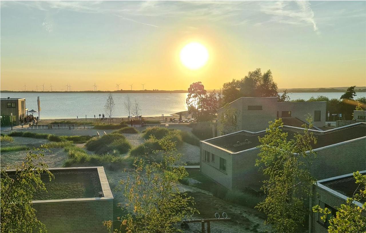 Lovely Apartment In Lembruch-Duemmer See Екстериор снимка