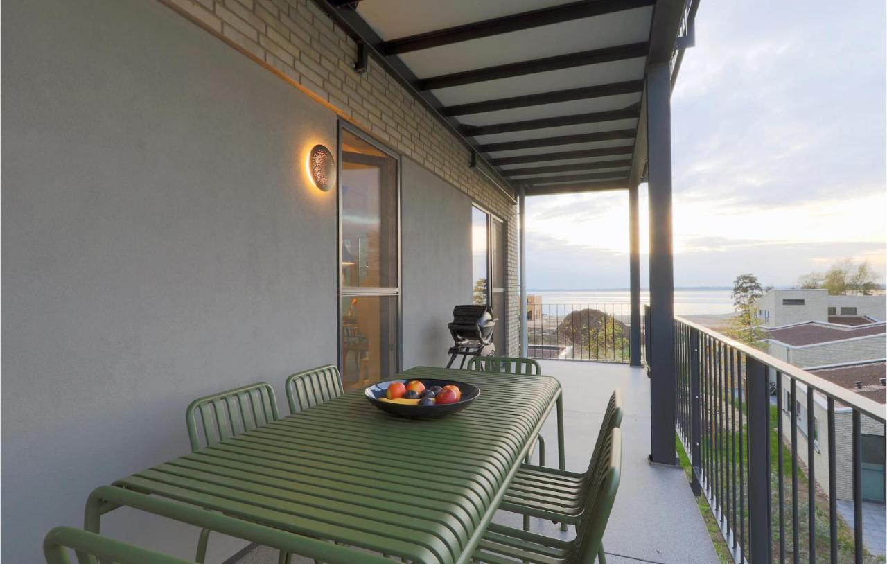Lovely Apartment In Lembruch-Duemmer See Екстериор снимка